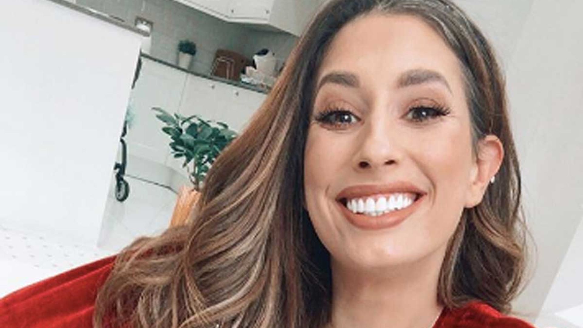 Stacey Solomon looks incredible at the 2020 NTAs wearing a slinky red dress
