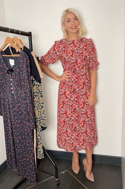 holly-willoughby-nobodys-child-dress