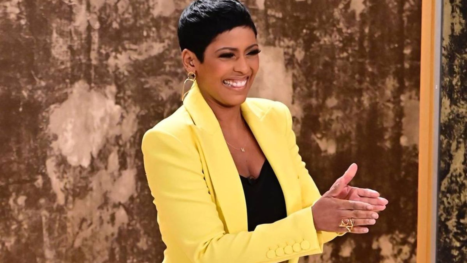 Tamron Hall’s bright yellow suit is the girl boss look everyone needs for spring