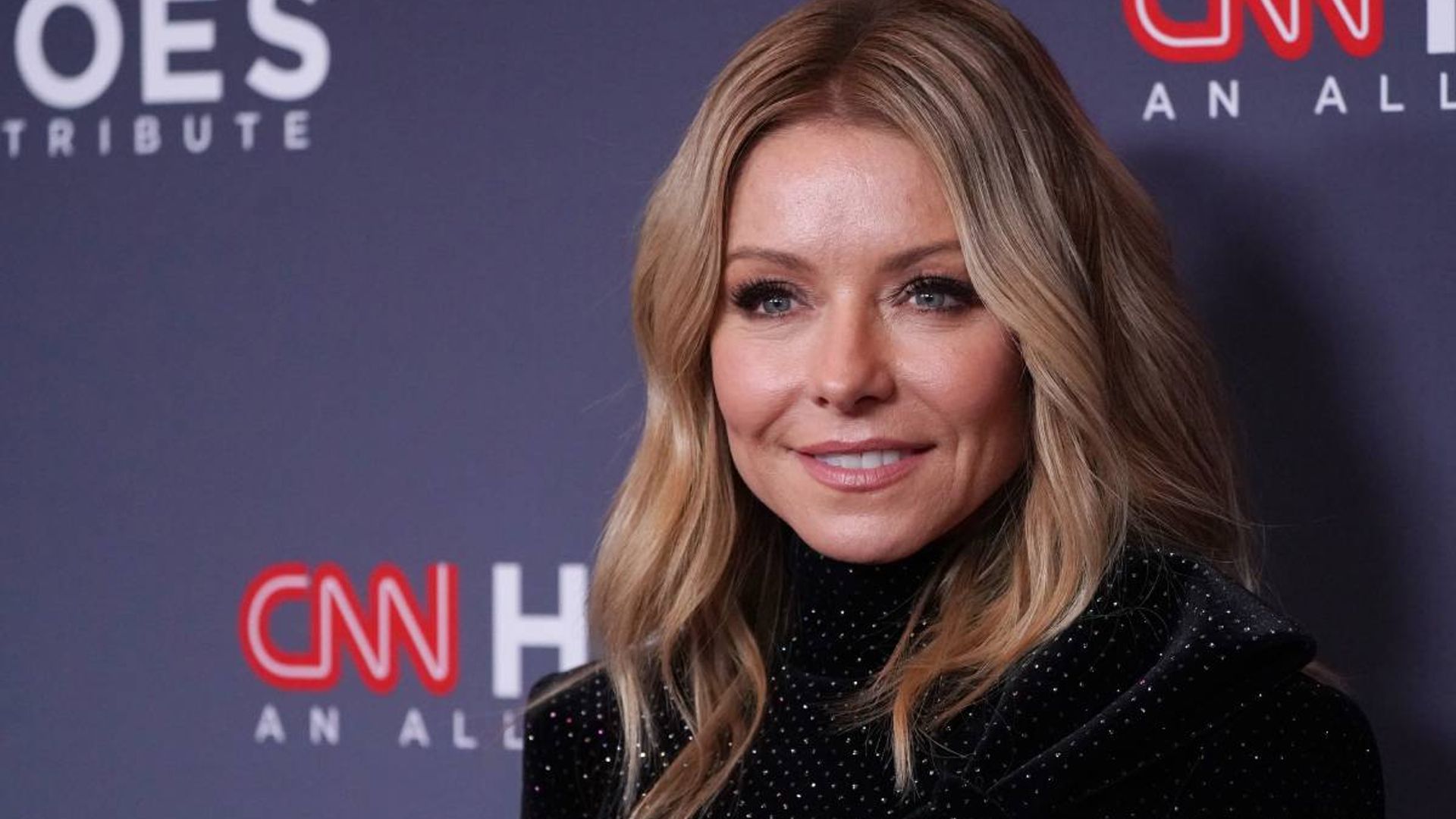 Kelly Ripa stuns in LBD perfect for working from home