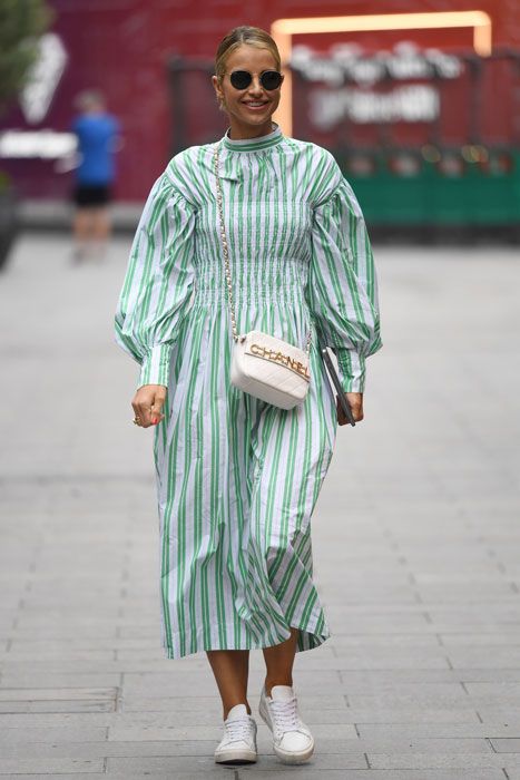 Vogue Williams wows in brightest summer ...