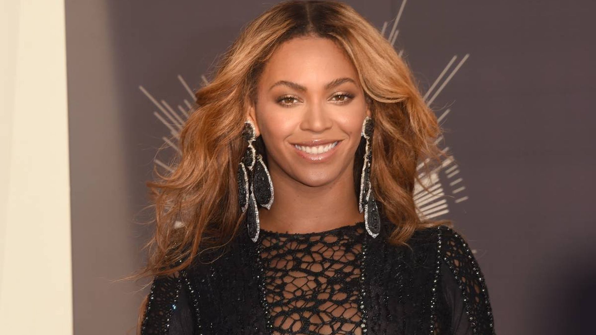Beyoncé’s stunning metallic pants will leave you breathless - and we found the best dupe