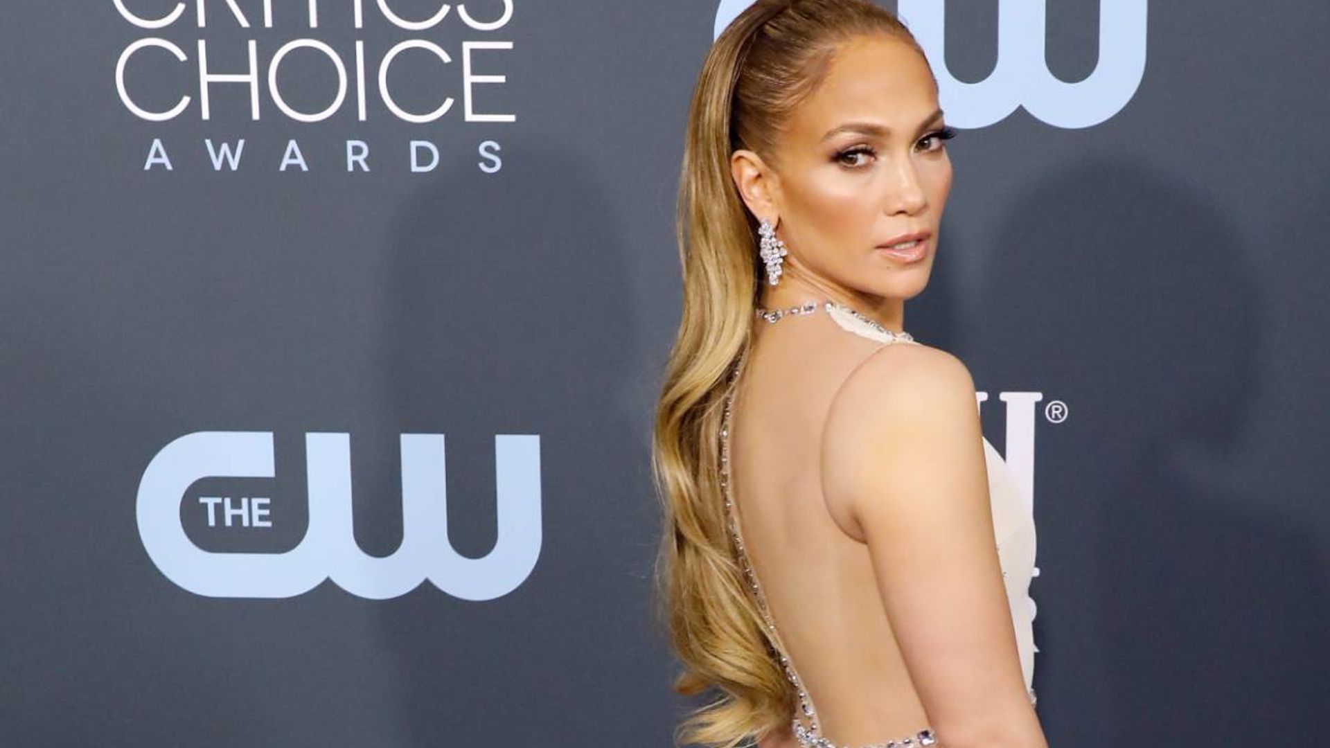 Jennifer Lopez turns heads in the dreamiest leather cape and body-skimming skirt