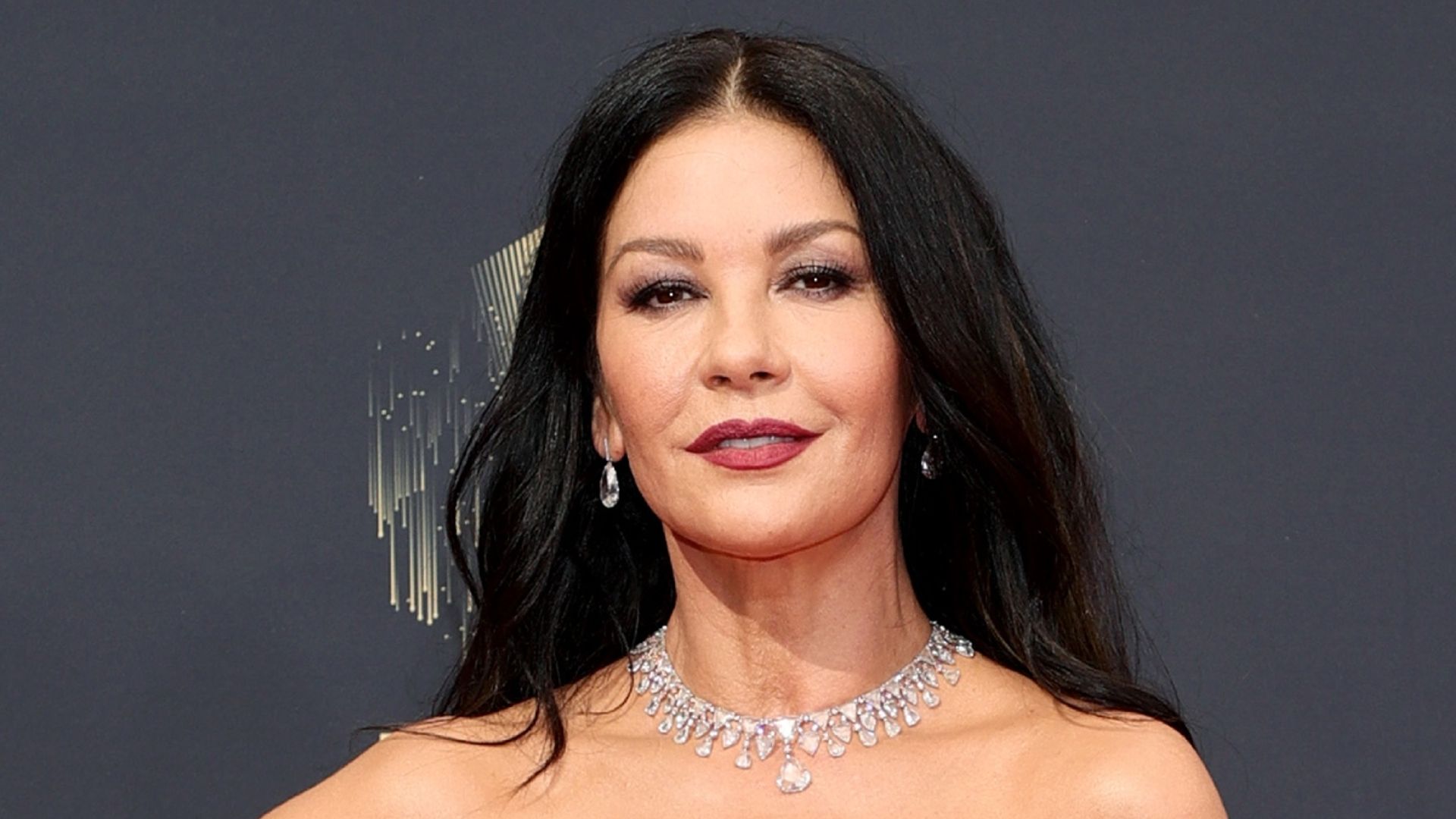 Catherine Zeta-Jones shows off incredibly theatrical skill in new video