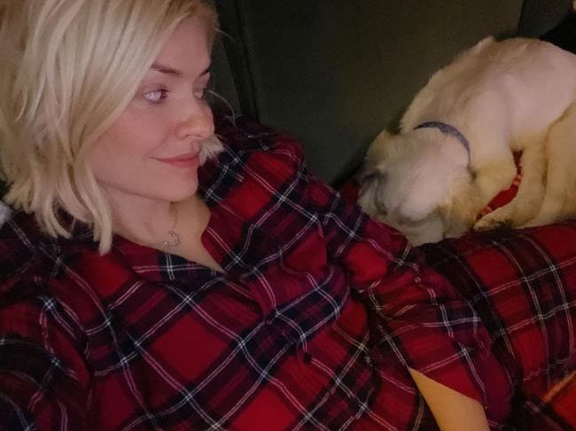holly-willoughby-matching-pyjamas-bailey