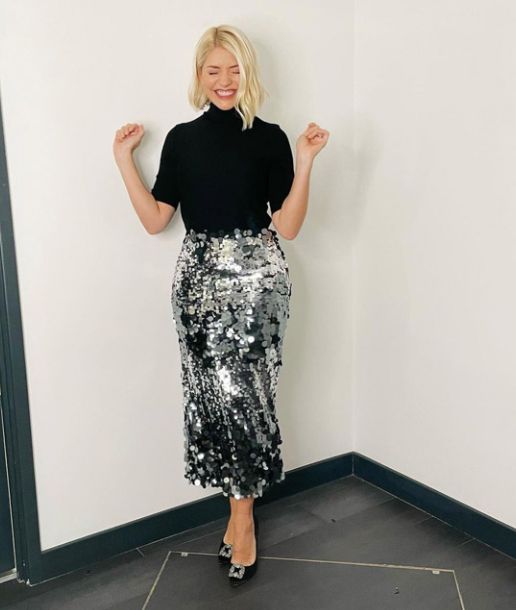 holly-willoughby-sequin-dress-this-morning