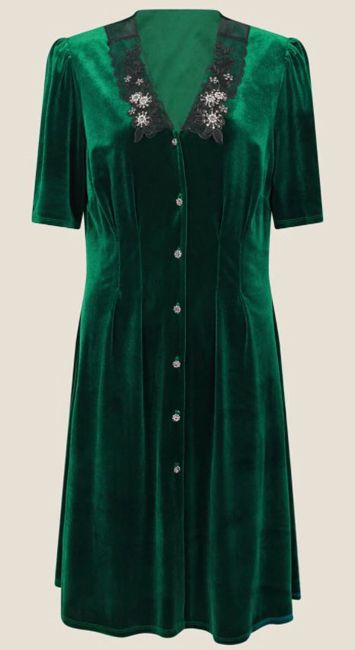 green-velvet-dress