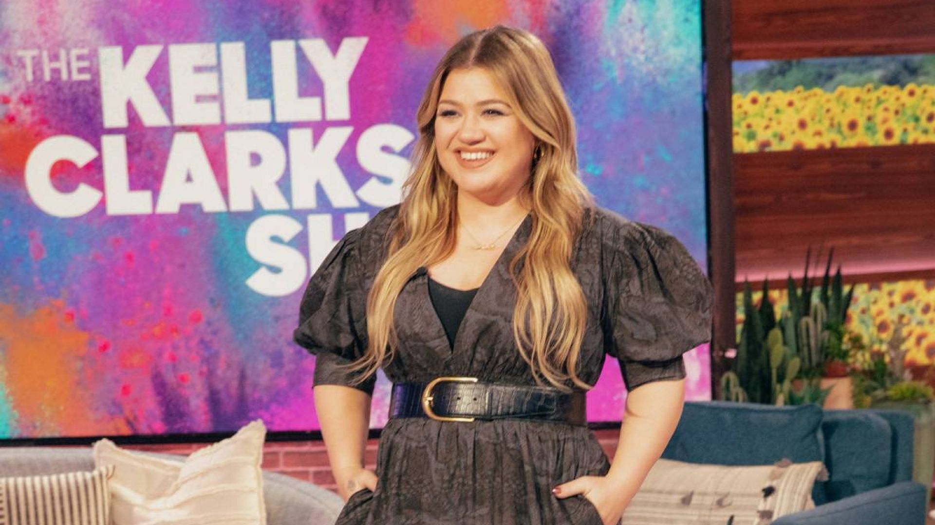 kelly-clarkson-outfit