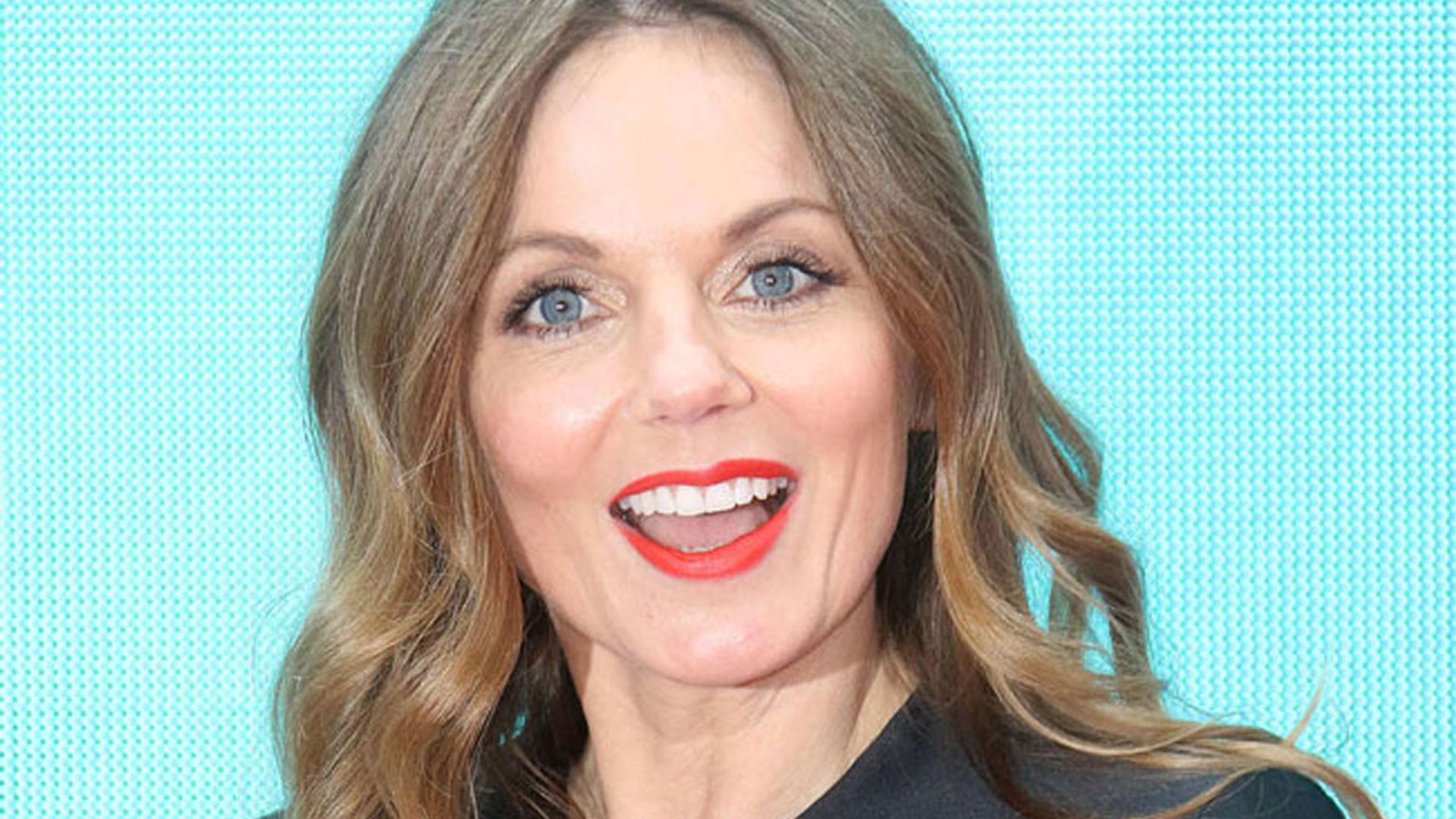 Geri Horner stuns fans in skinny jeans and must-see accessory