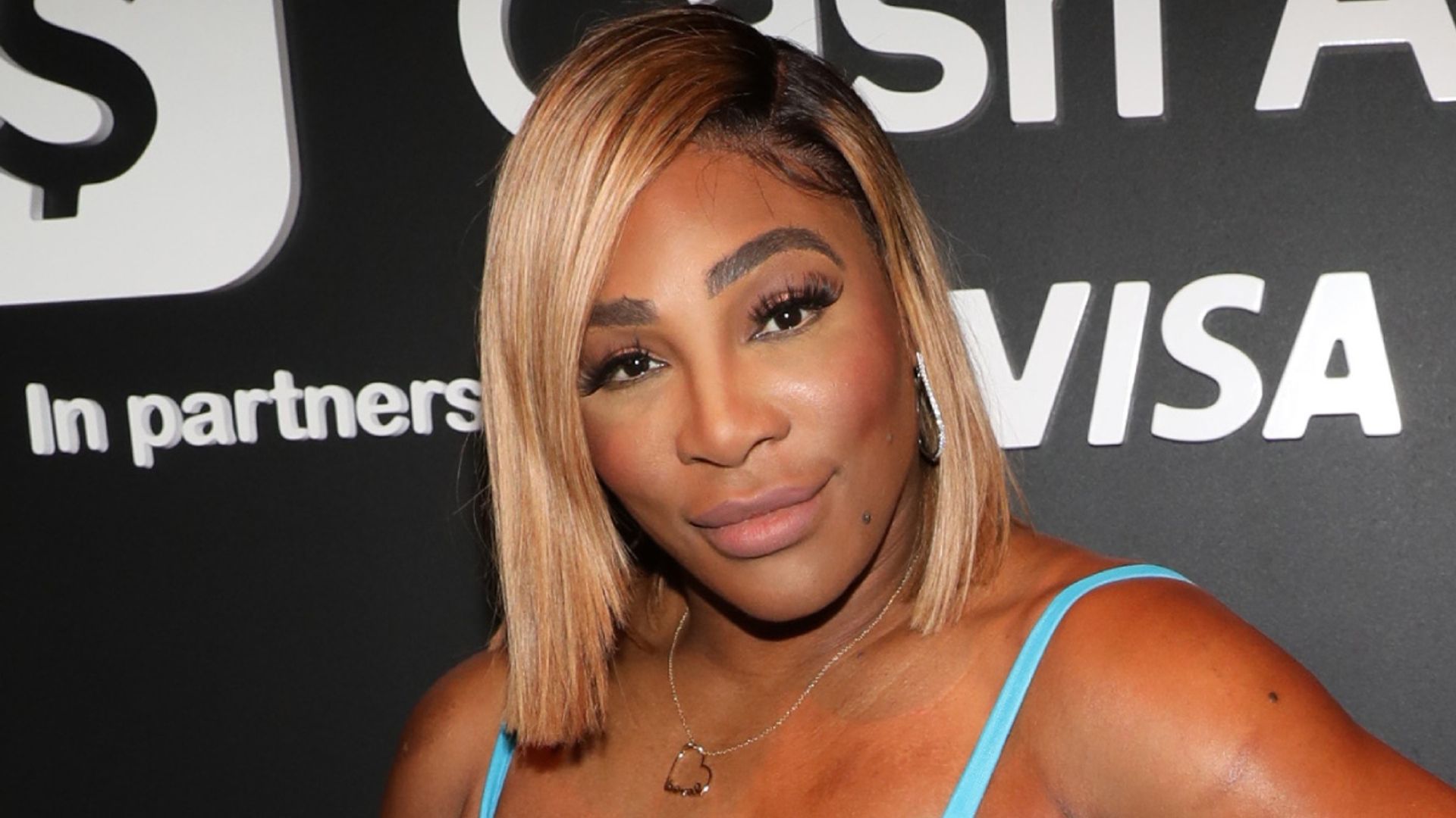 Serena Williams stuns as she poses in an electric blue dress