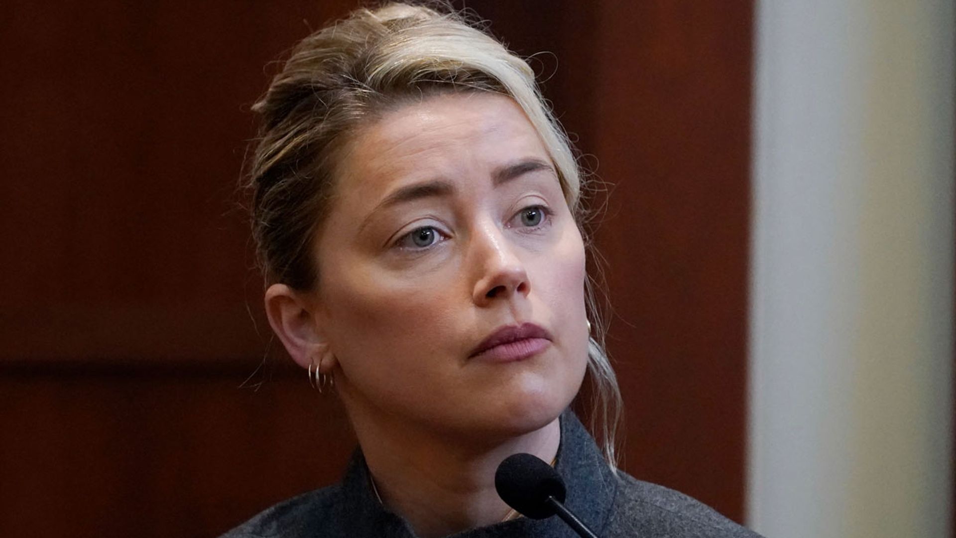 Amber Heard's subtle response to viral 'my dog stepped on a bee' moment