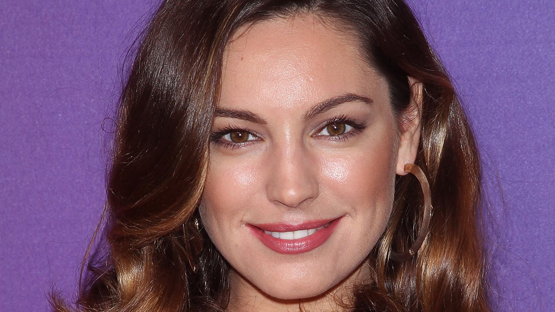 Kelly Brook turns heads in £16 Tesco shorts and blazer outfit