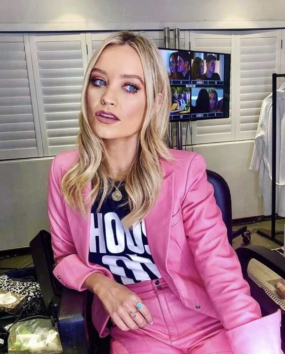 laura-whitmore-love-island-outfit