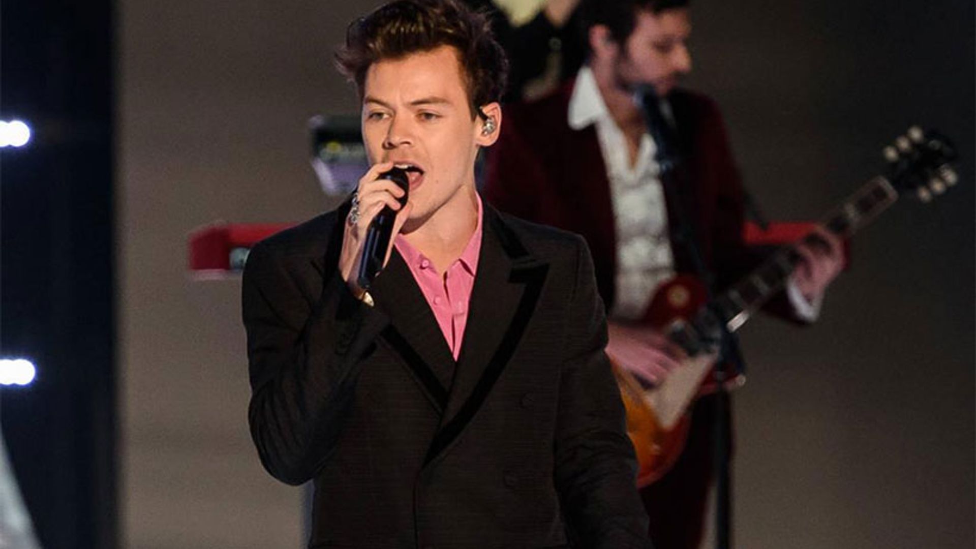 Harry Styles rocks Givenchy and Gucci at Victoria's Secret show