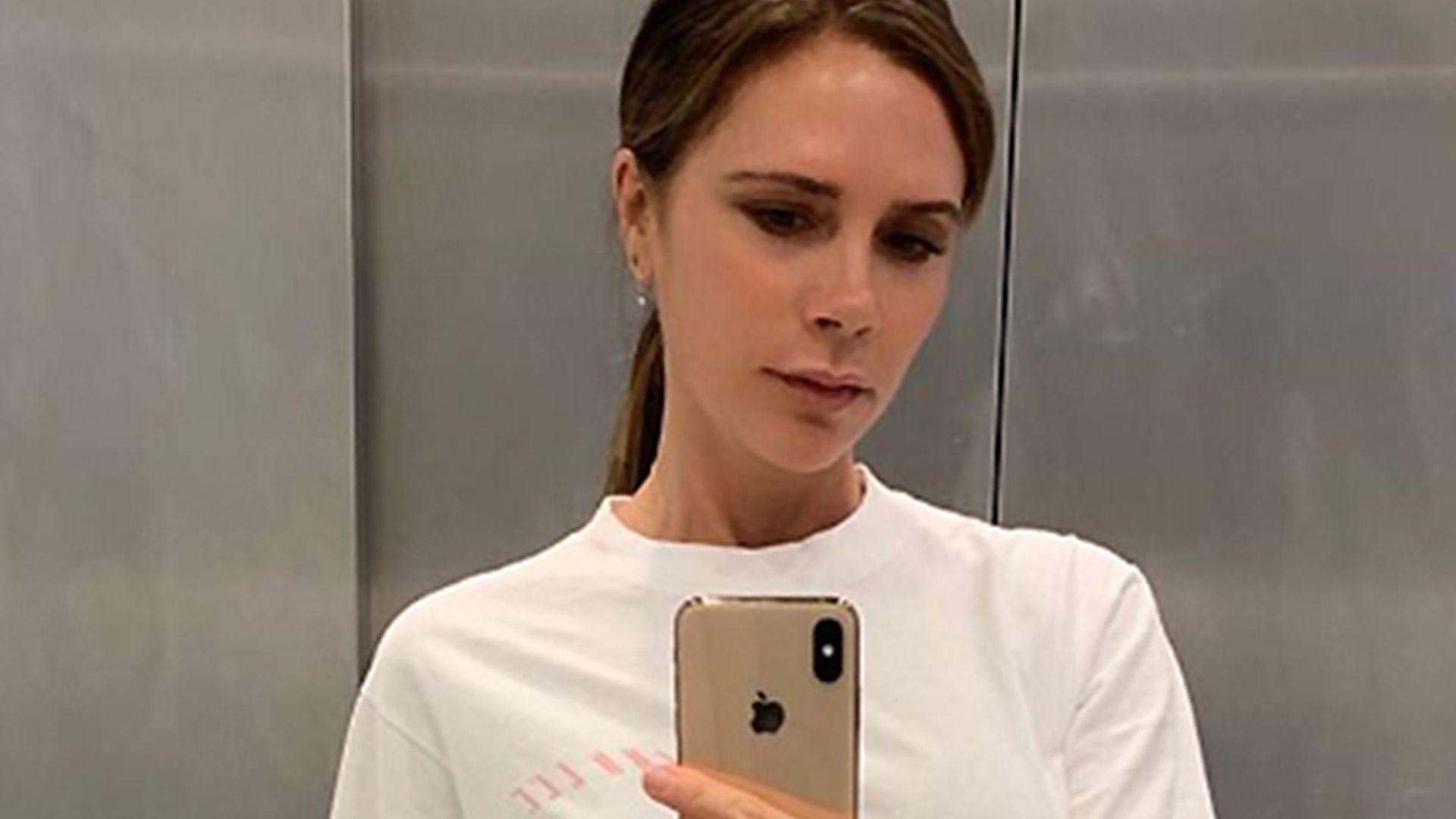 Victoria Beckham's T-shirt has the most heartwarming message