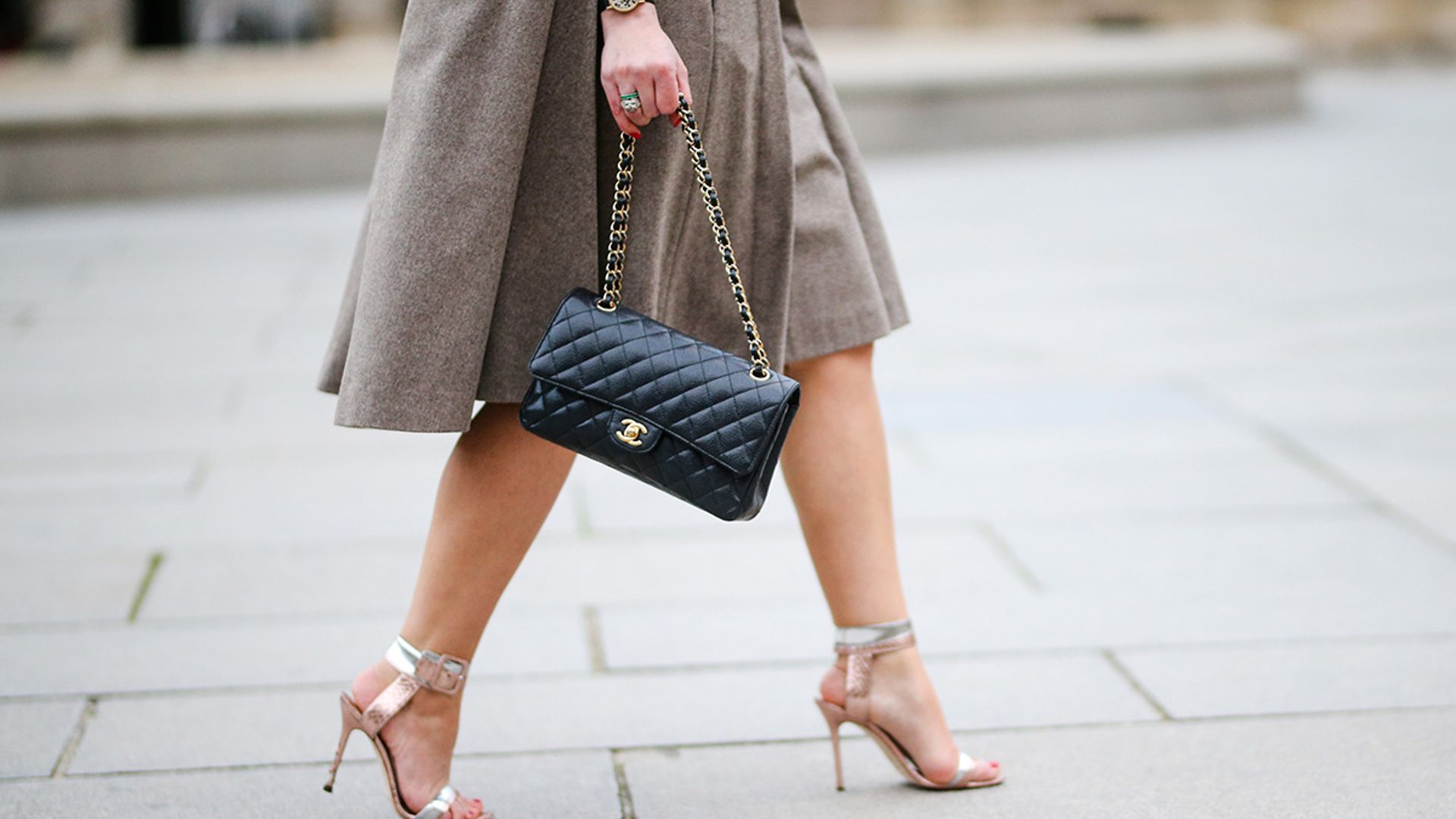 chanel shoes street style