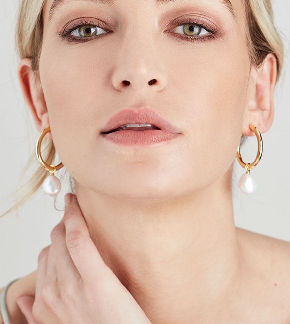 olivia-pearl-earrings