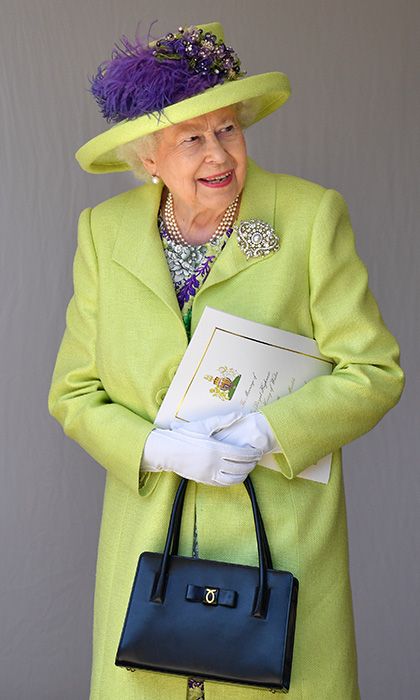 the-queen-handbag