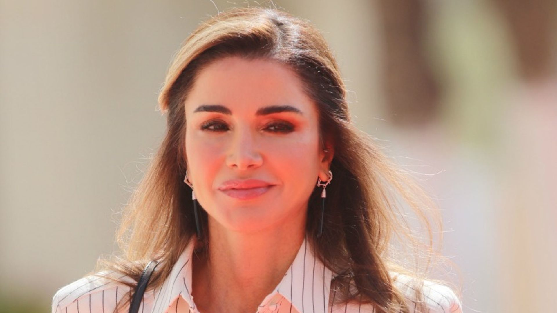 Queen Rania just gave us a lesson in how to do workwear chic