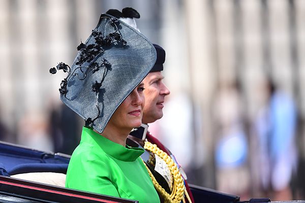 sophie-wessex-green-dress-trooping-the-colour-prince-edward