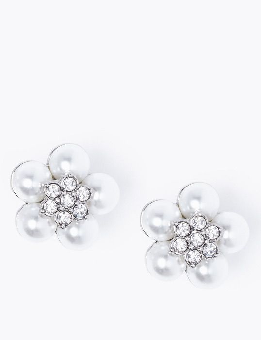 pearl-earrings-ms