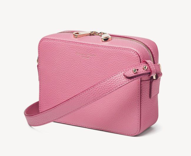kate middleton bag sale aspinal pink camera bag 2