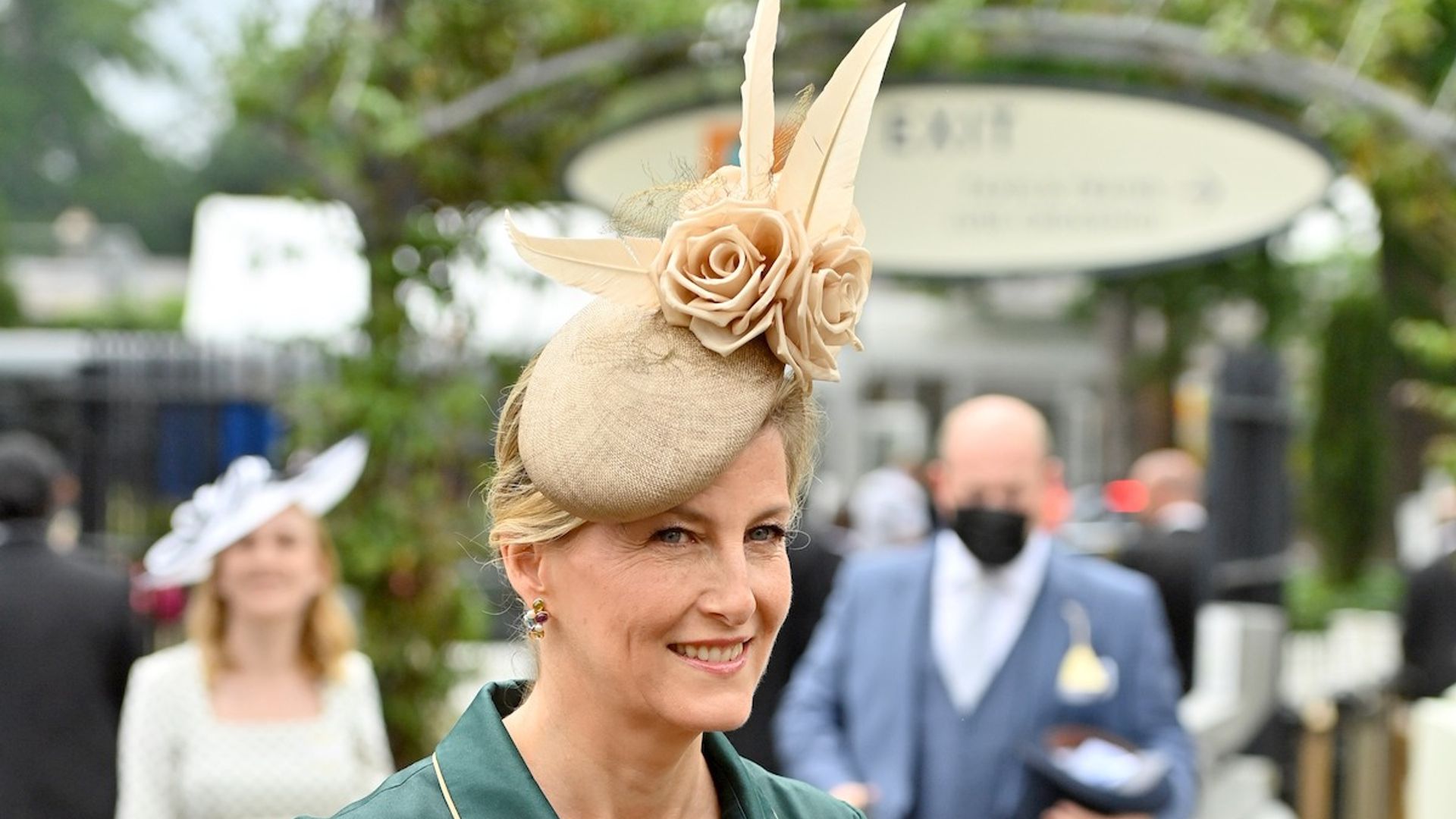 Countess Sophie surprises with royal wedding headpiece at Royal Ascot Ladies' Day