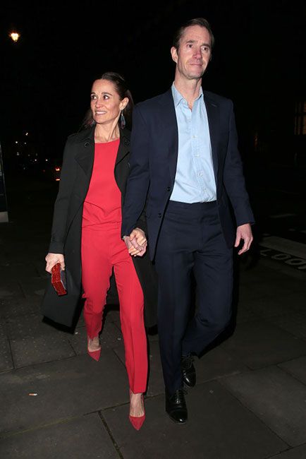 pippa-red-outfit
