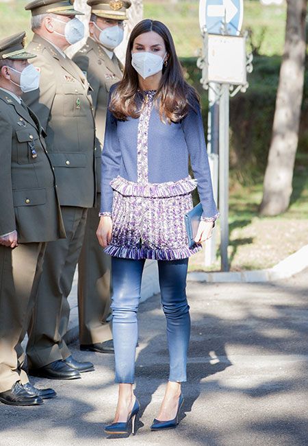queen-letizia-navy-outfit