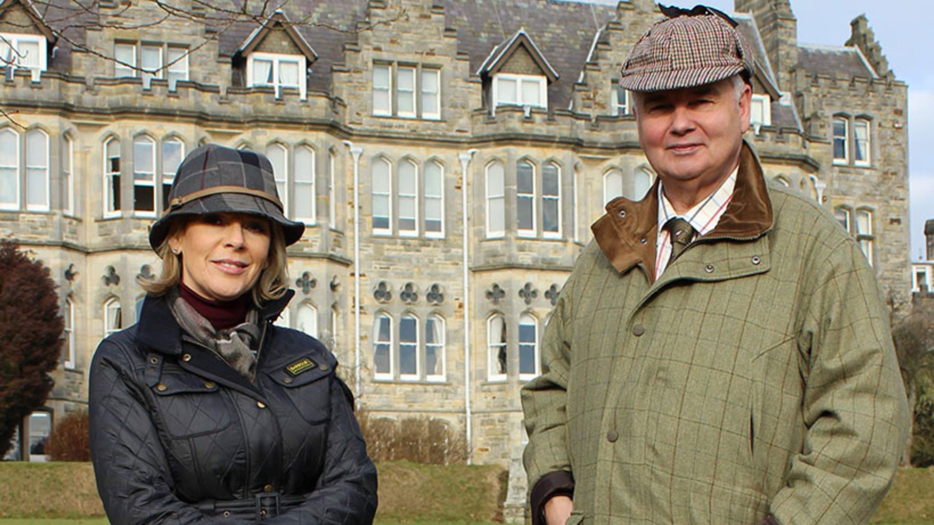 Eamonn Holmes and Ruth Langsford dress in matching tweed for TV show