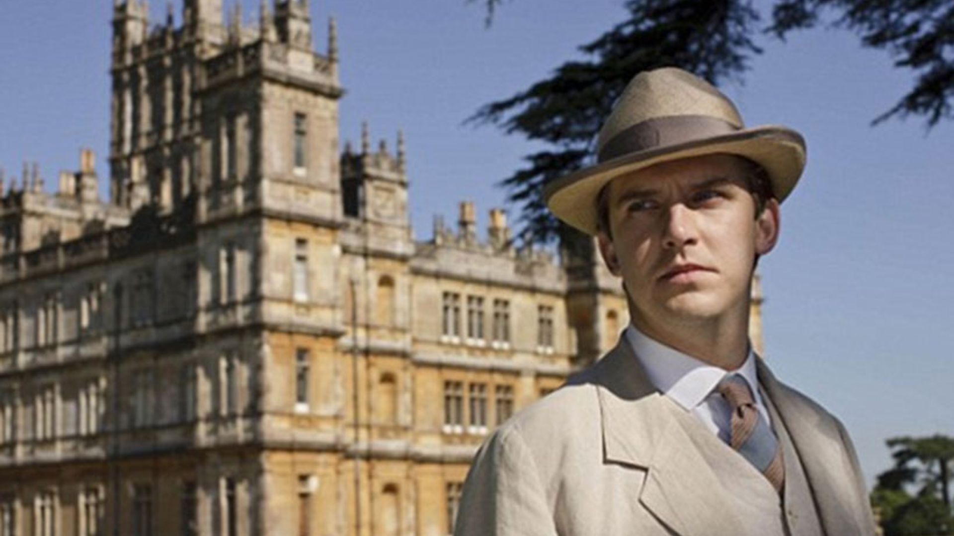 Dan Stevens teases Downton Abbey movie appearance with this new photo