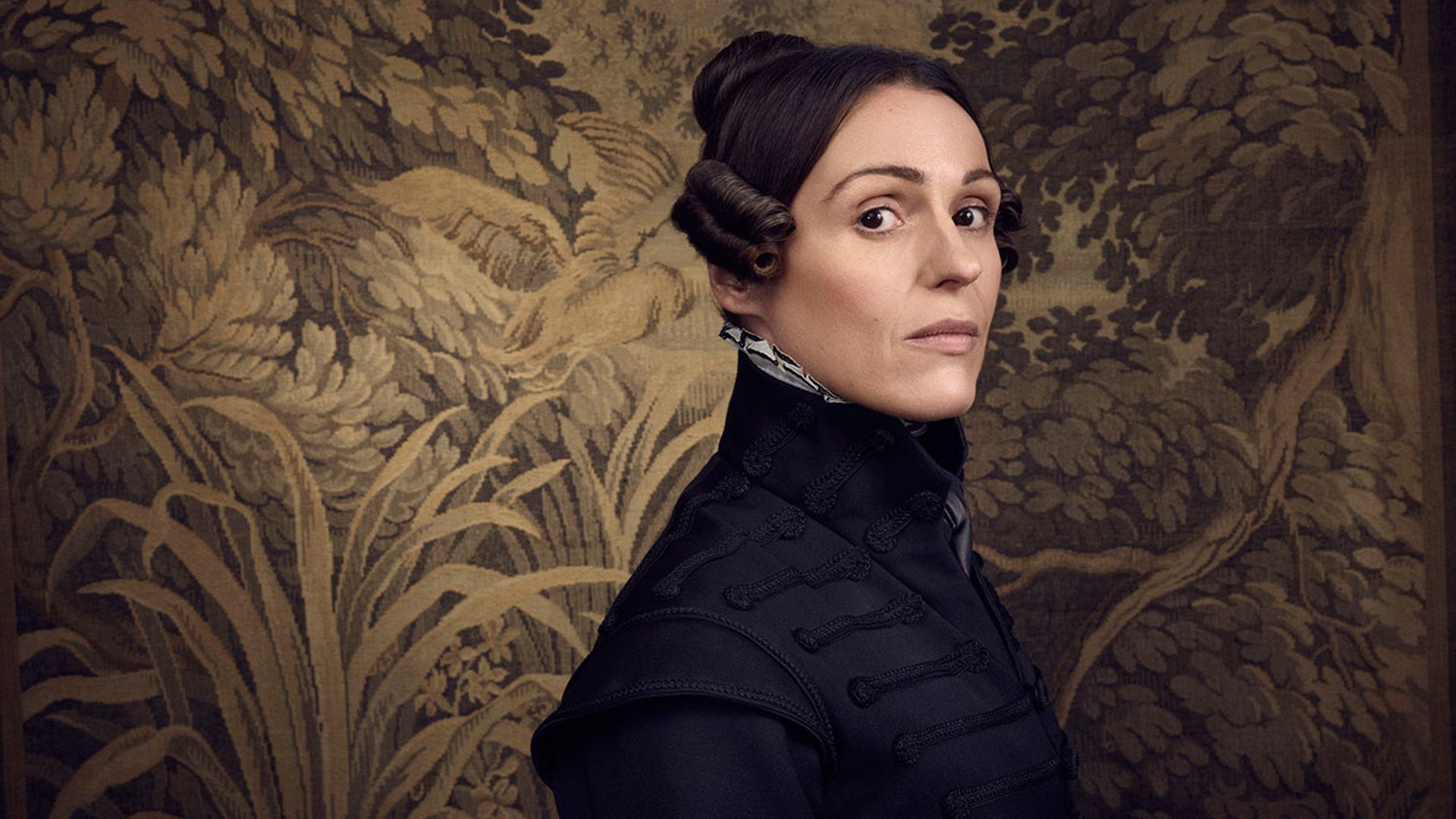 Suranne Jones reveals 'instant connection' with on-screen lover Sophie Rundle