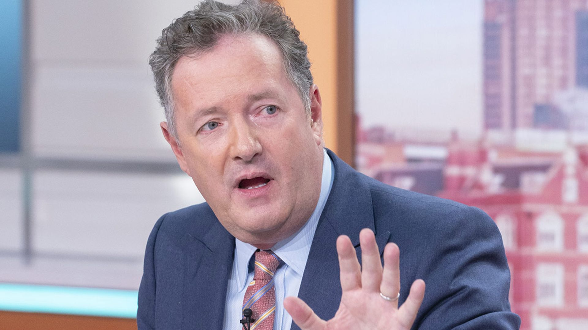 Good Morning Britain star Piers Morgan stunned by glaring mistake in the show: video
