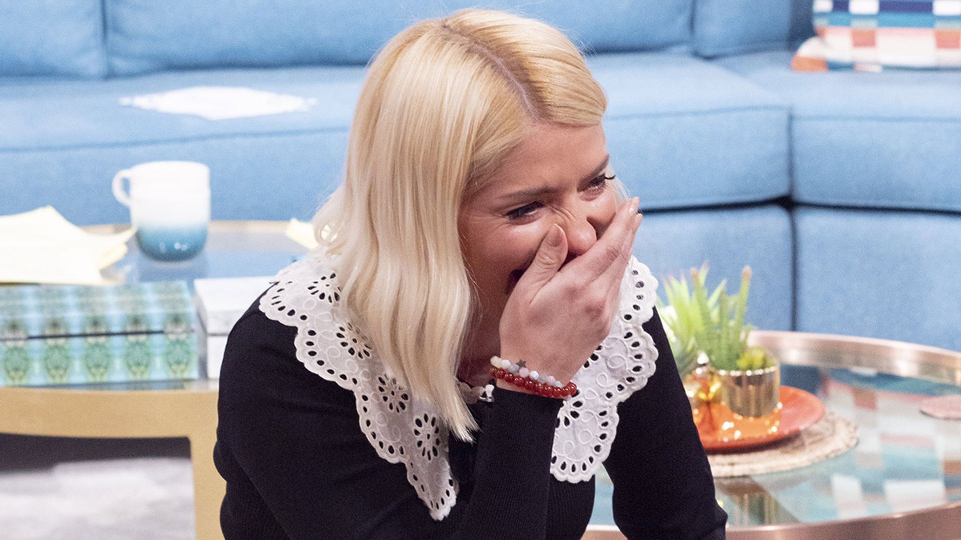 holly-willoughby-laughing