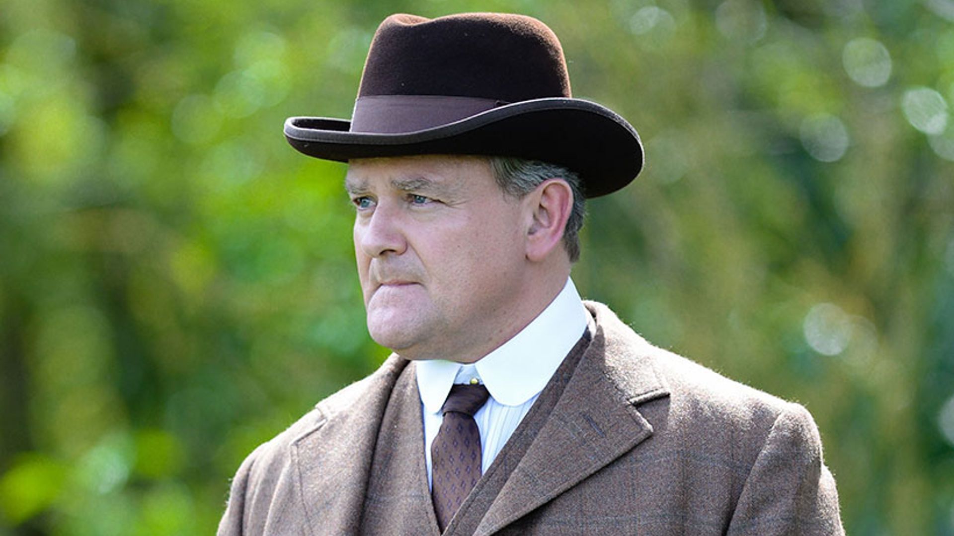 Downton Abbey fans wowed by Hugh Bonneville's new look - see photo