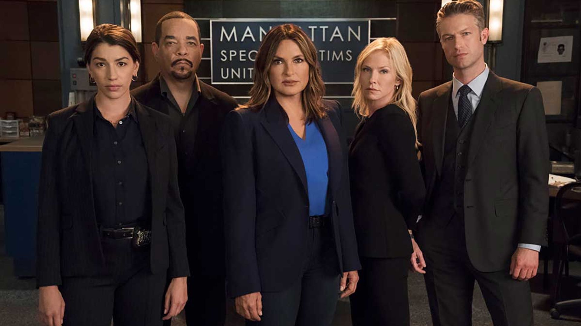 Law and Order: SVU set to bring back familiar faces for upcoming episode - and fans are freaking out!