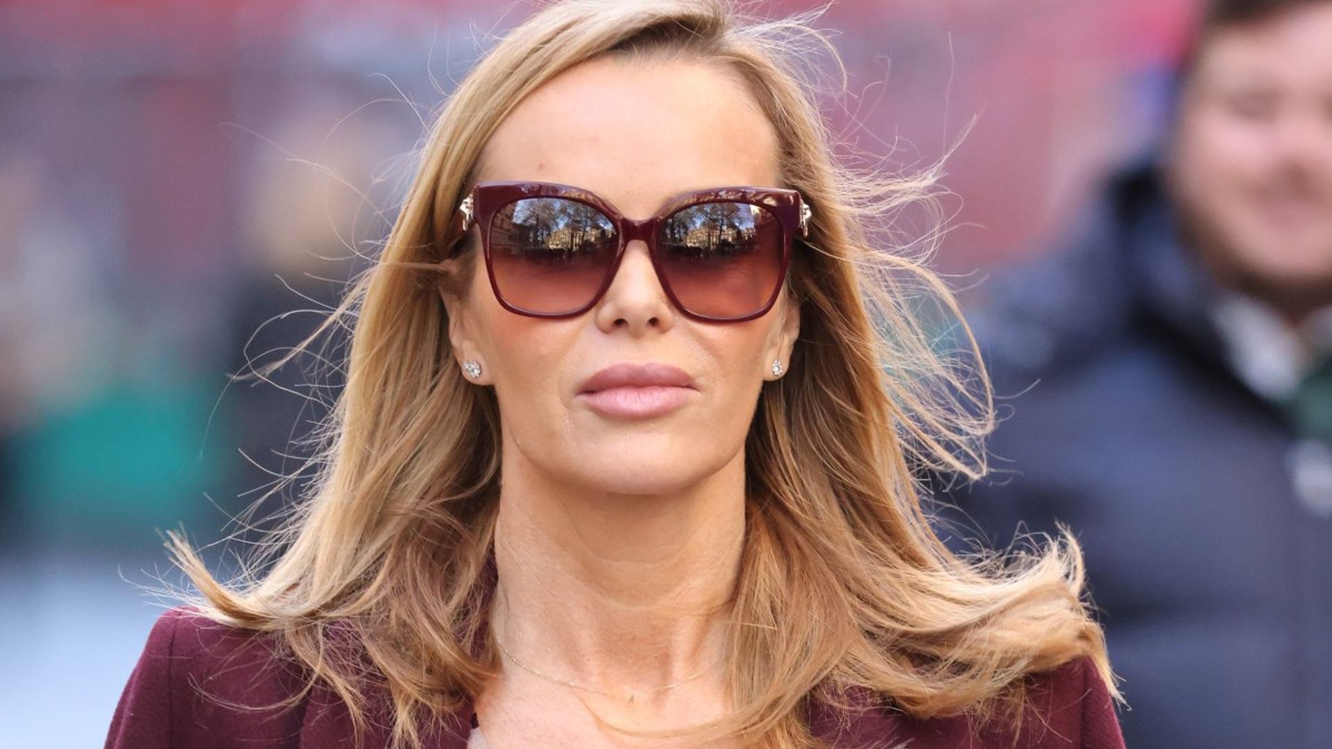 Amanda Holden supported by famous friends as she makes angry comment