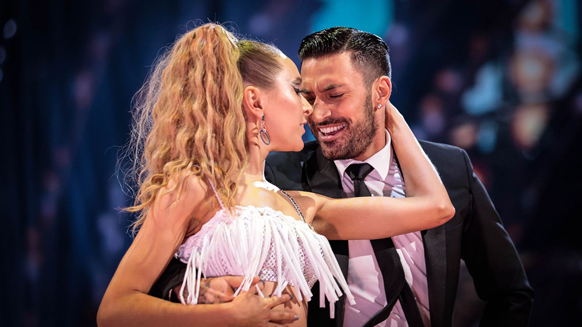 Fans can't handle 'cuteness' of Rose Ayling-Ellis and Giovanni Pernice in semi-final snap