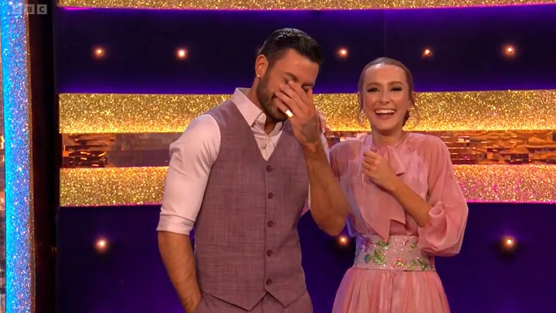 Rose Ayling-Ellis makes very cheeky comment that leaves Giovanni Pernice in fits of laughter