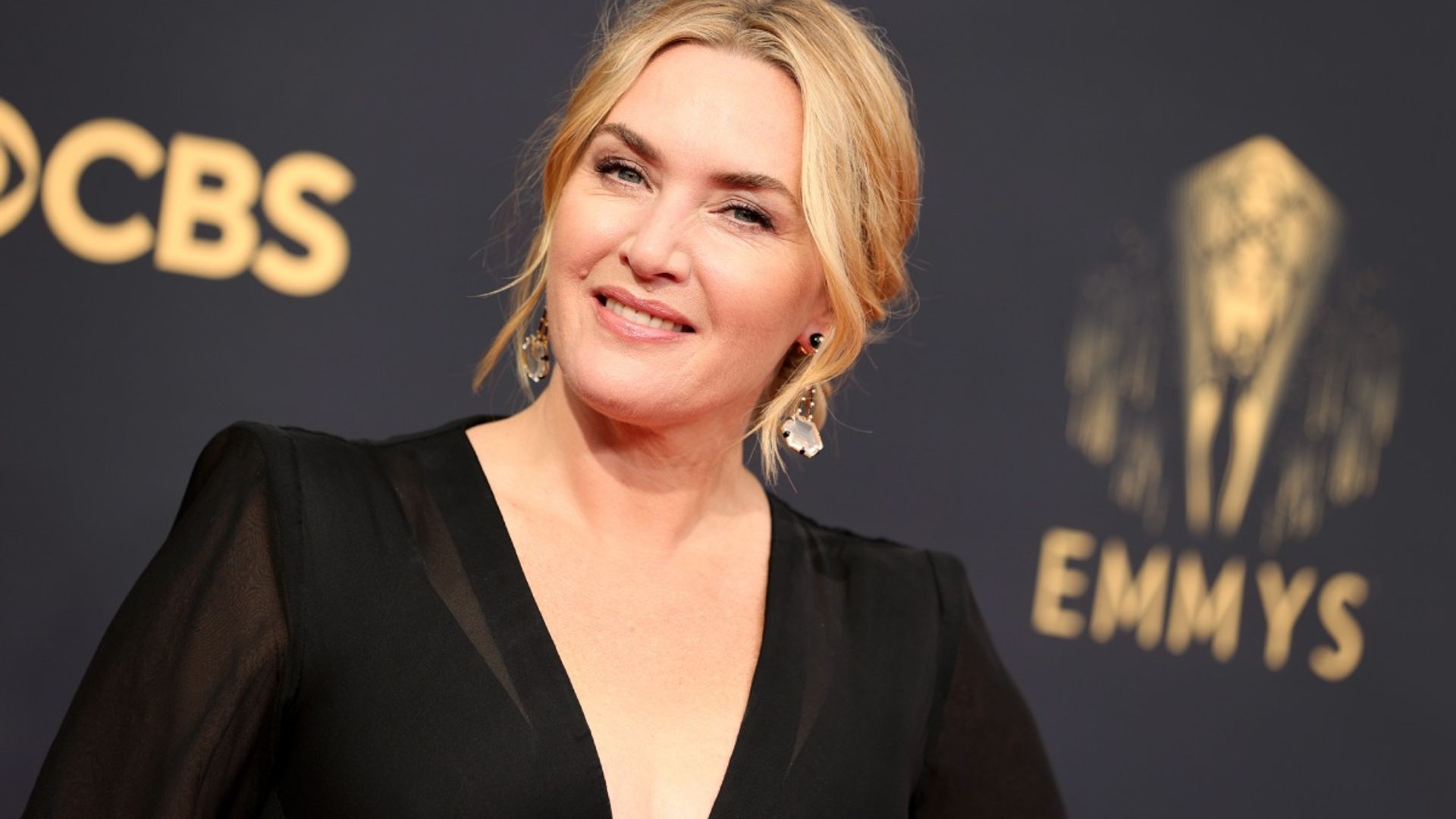 Kate Winslet reveals 'heartbreak' during unexpected appearance at the SAG Awards