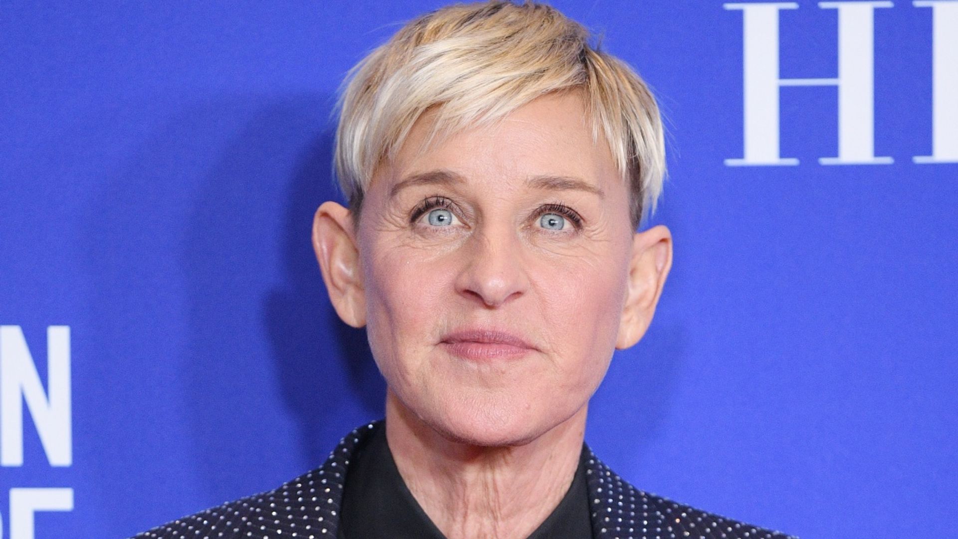 Ellen DeGeneres in tears during emotional final show - watch