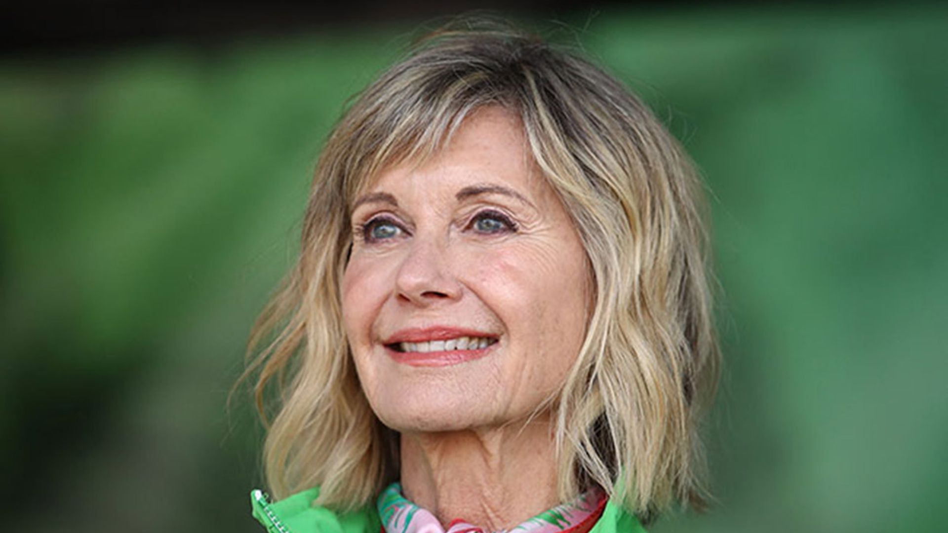 Olivia Newton-John in tears after receiving emotional message following latest cancer update