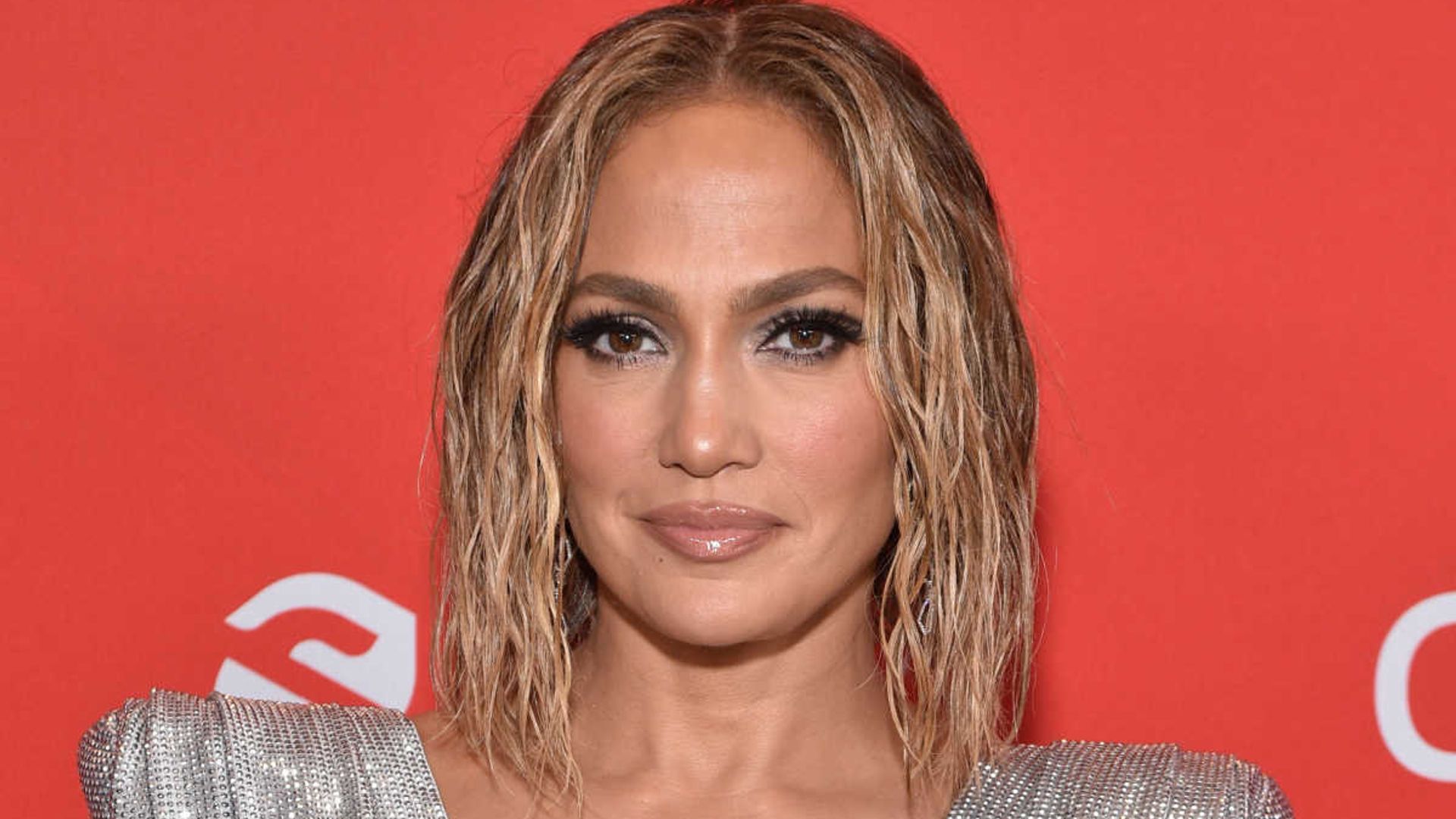Jennifer Lopez's eye kit is 40% off at Sephora - plus 6 more beauty deals under $20