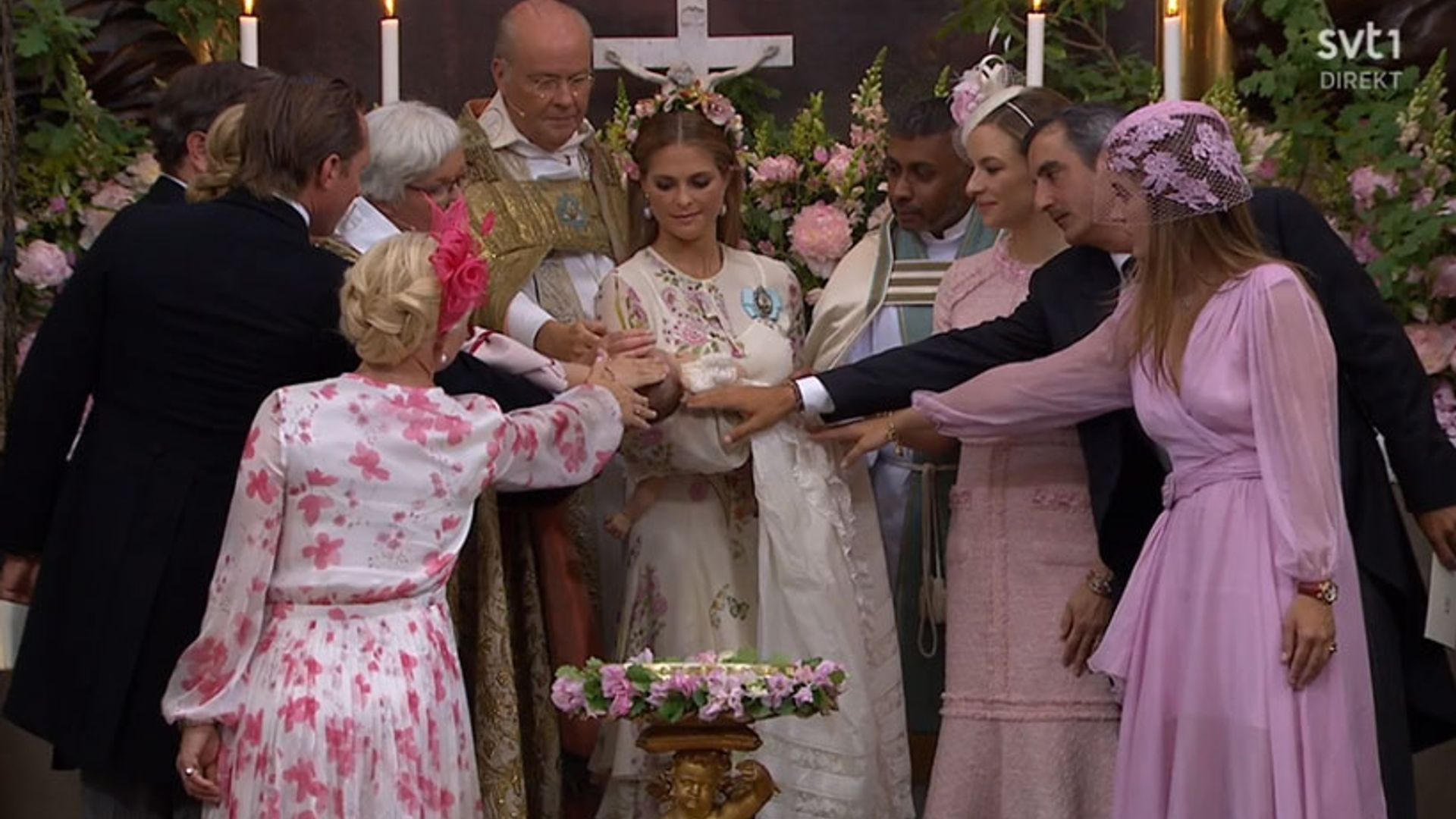 We need to talk about Princess Madeleine's AMAZING flower crown