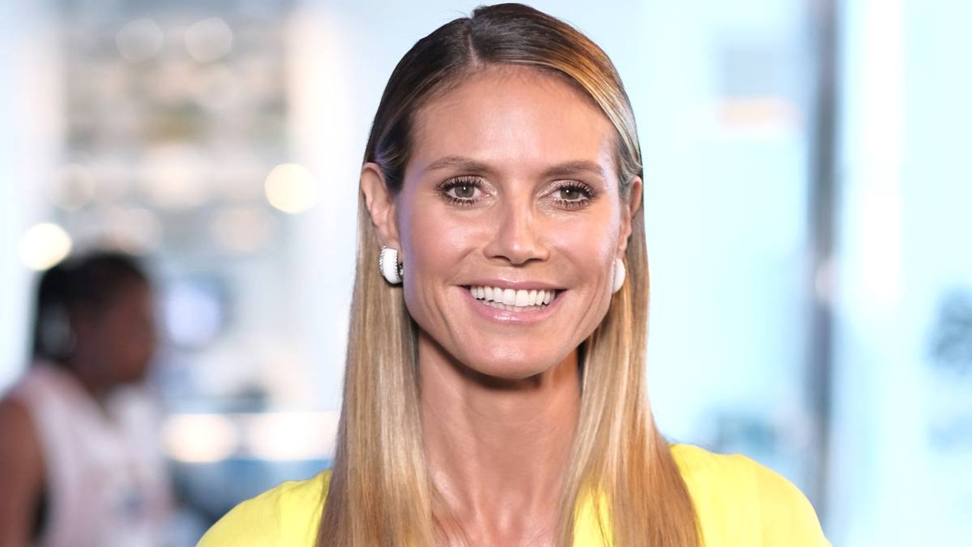 Heidi Klum gets fans talking with bold hair transformation - and she looks unrecognisable!