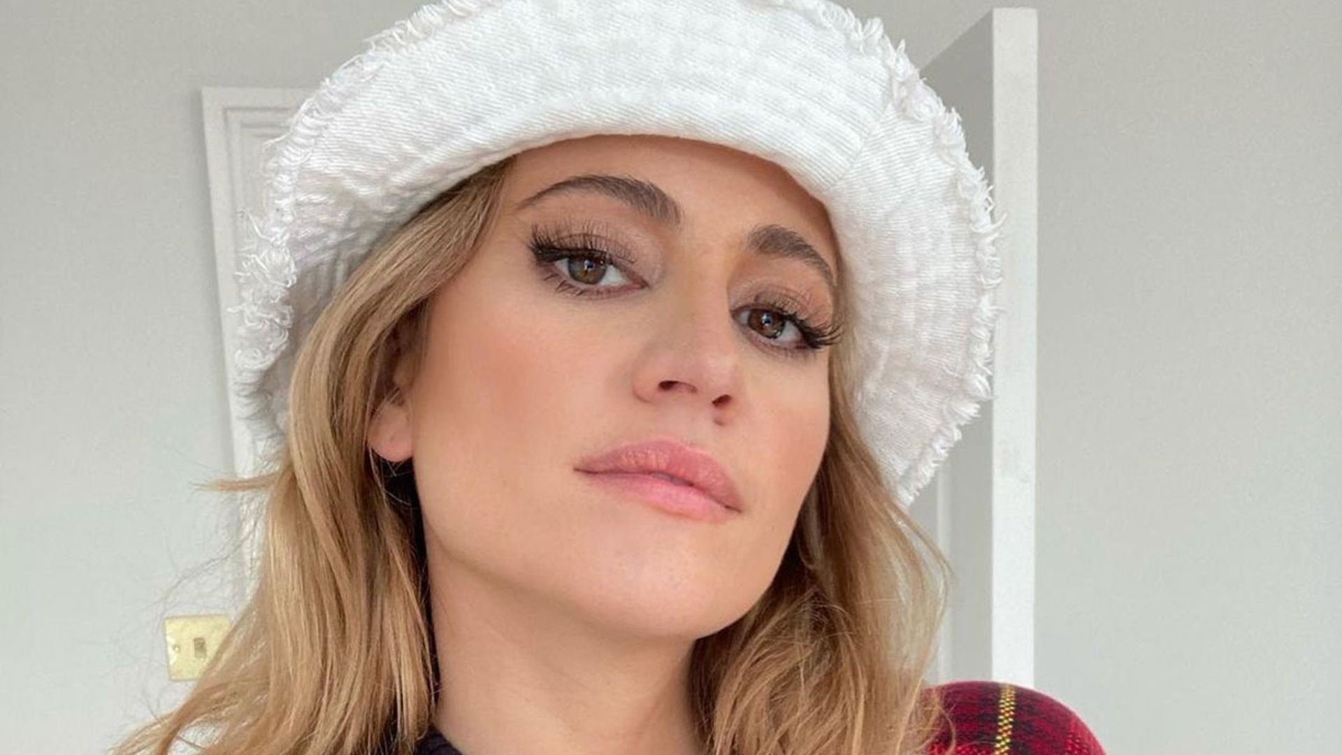Pixie Lott is unrecognisable with new look - fans react