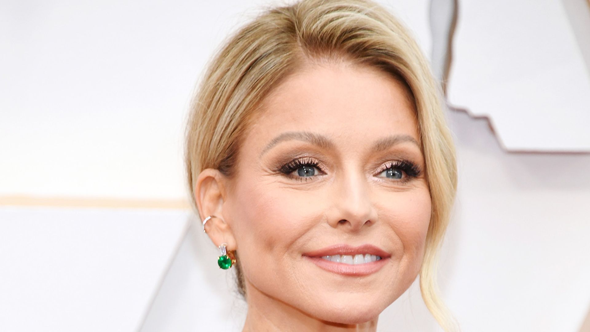 Kelly Ripa stuns with Hollywood-esque transformation - and wow