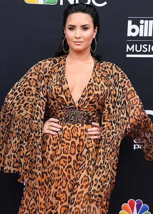 Demi-Lovato-Billboard-awards