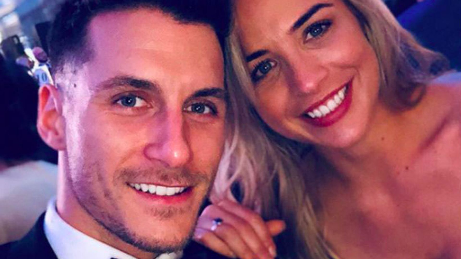 Gemma Atkinson and Gorka Marquez give us ab goals in latest couples photo