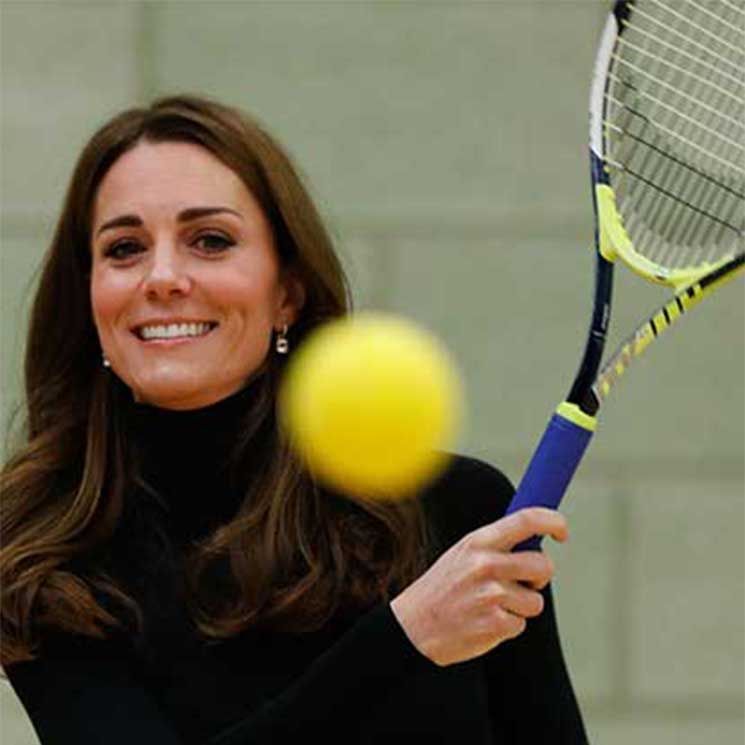 schild Brandweerman Zich afvragen Royals playing tennis: Kate Middleton, Princess Diana and Prince Harry's  best action shots | HELLO!